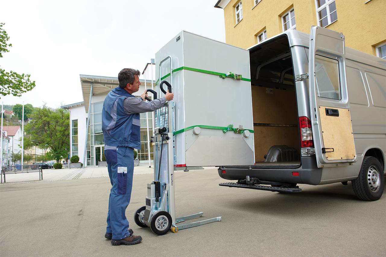 Easily transport vending machines with the pallet truck